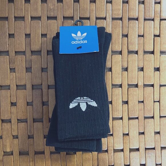 NWT Adidas Originals Trefoil Cushioned Crew Socks, 3 Pack, Black. - Picture 1 of 3